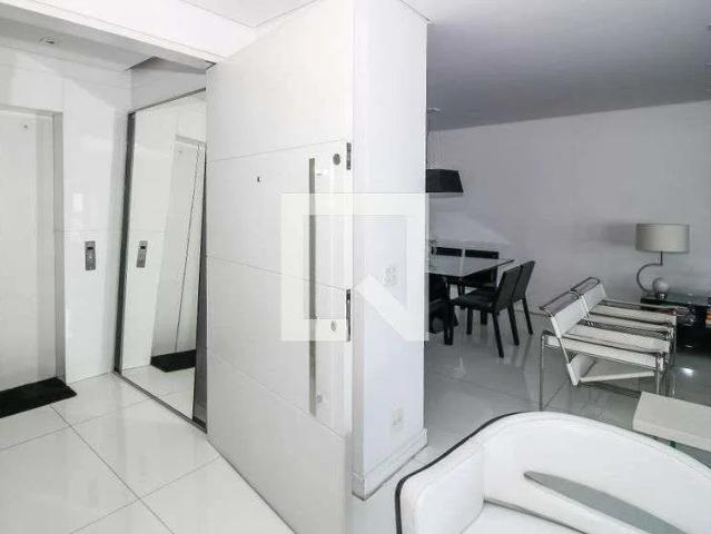 Apartamento para Locação em São Paulo/SP Vila Romana 3 Quartos