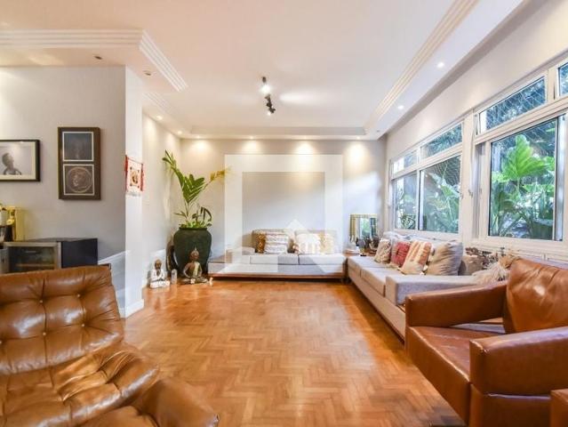 Apartamento para Locação em São Paulo/SP Aclimação 4 Quartos