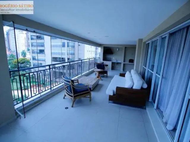 Apartamento para Locação em São Paulo/SP Aclimação 4 Quartos