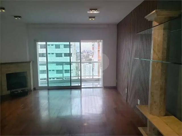 Apartamento para Locação em São Paulo/SP Aclimação 4 Quartos