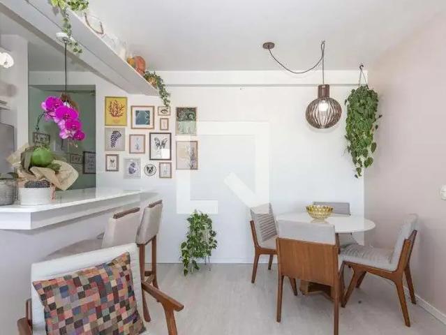 Apartamento para Locação em São Paulo/SP Aclimação 2 Quartos