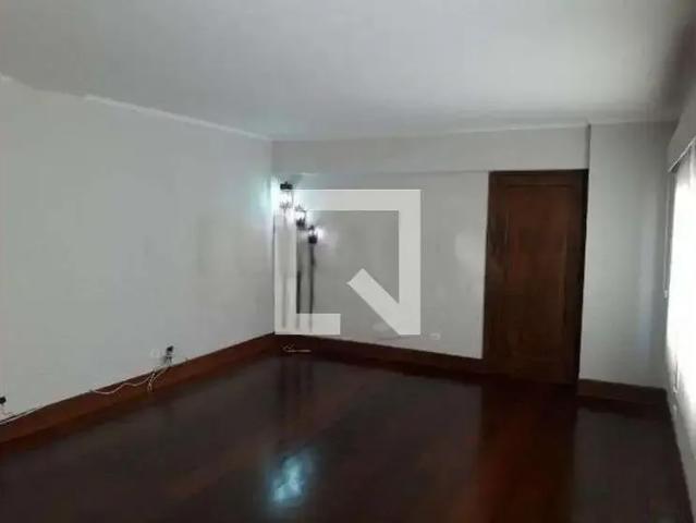 Apartamento para Locação em São Paulo/SP Aclimação 3 Quartos