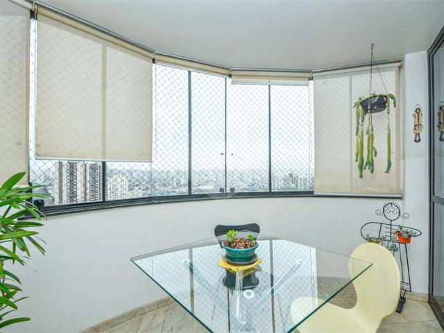 Apartamento para Locação em São Paulo/SP Bosque da Saúde 4 Quartos