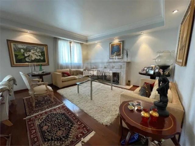 Apartamento para Locação em São Paulo/SP Campo Belo 4 Quartos