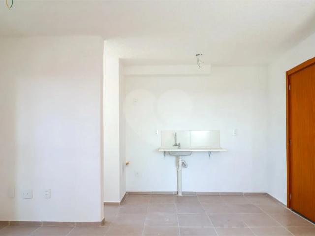 Apartamento para Locação em São Paulo/SP Campo Limpo 2 Quartos