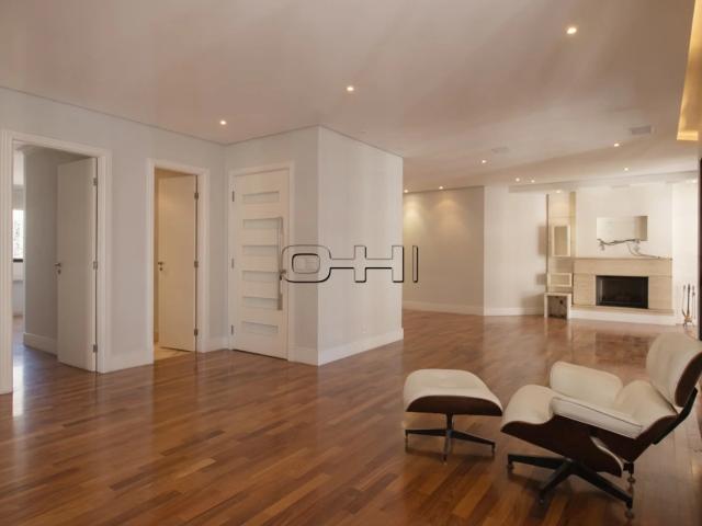 Apartamento para Locação em São Paulo/SP Cerqueira César 3 Quartos