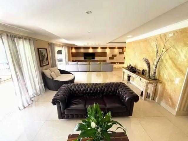 Apartamento para Locação em São Paulo/SP Chácara Flora 4 Quartos