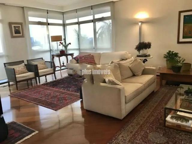 Apartamento para Locação em São Paulo/SP Chácara Santo Antônio 4 Quartos