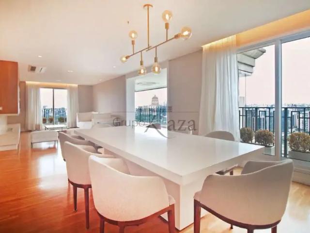 Apartamento para Locação em São Paulo/SP Cidade Jardim 2 Quartos