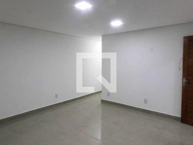 Apartamento para Locação em São Paulo/SP Cidade Satélite Santa Bárbara 2 Quartos