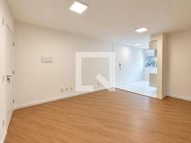 Apartamento para Locação em São Paulo/SP Cidade Satélite Santa Bárbara 2 Quartos