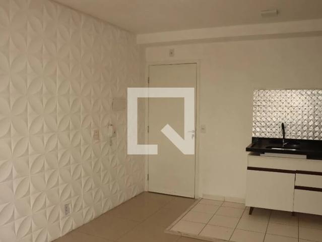 Apartamento para Locação em São Paulo/SP Cidade Satélite Santa Bárbara 2 Quartos
