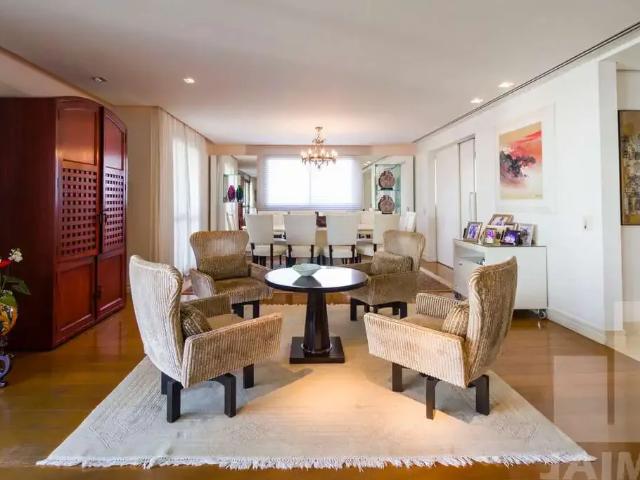 Apartamento para Locação em São Paulo/SP Higienópolis 3 Quartos