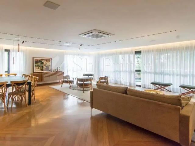 Apartamento para Locação em São Paulo/SP Higienópolis 4 Quartos