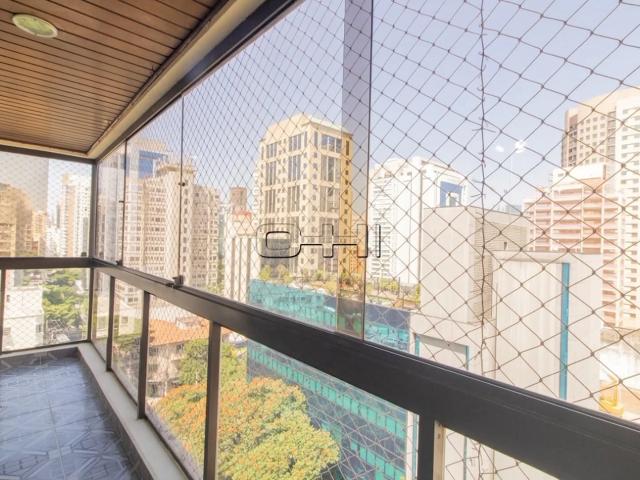 Apartamento para Locação em São Paulo/SP Itaim Bibi 3 Quartos