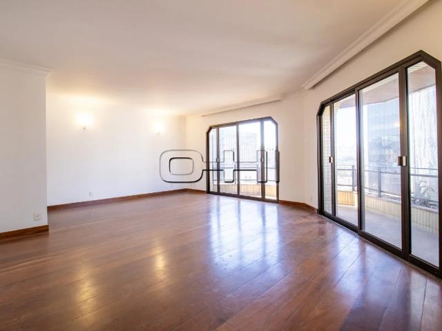 Apartamento para Locação em São Paulo/SP Itaim Bibi 3 Quartos