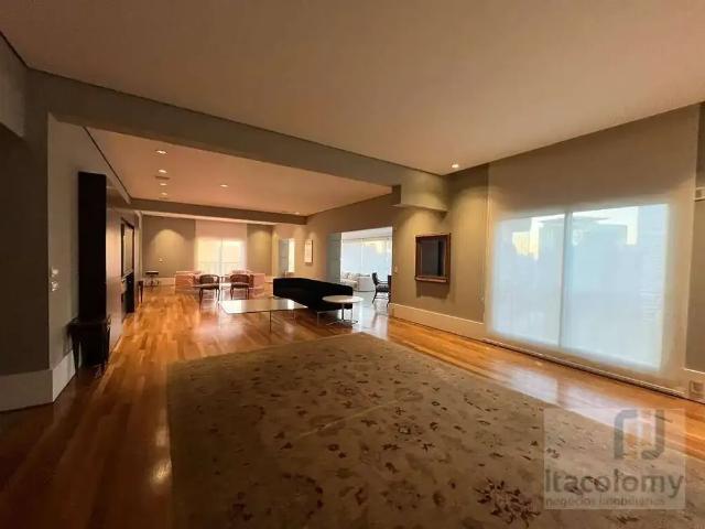 Apartamento para Locação em São Paulo/SP Itaim Bibi 4 Quartos
