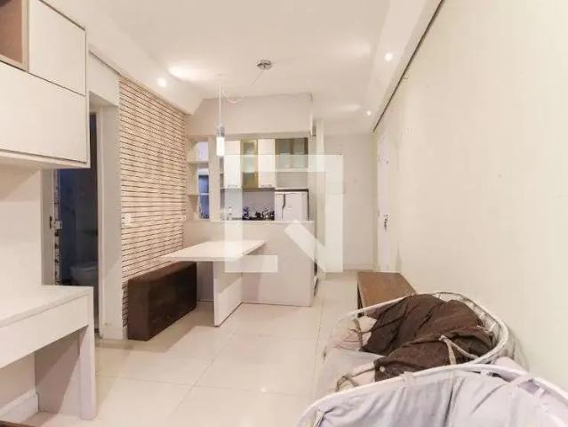 Apartamento para Locação em São Paulo/SP Itaquera 2 Quartos