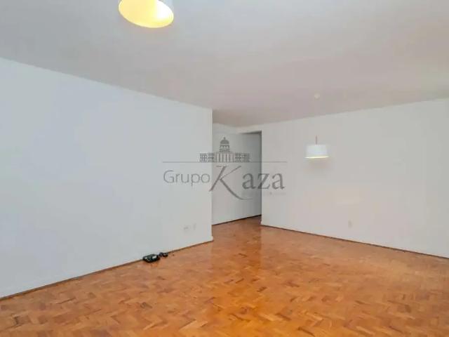Apartamento para Locação em São Paulo/SP Jardim América 2 Quartos