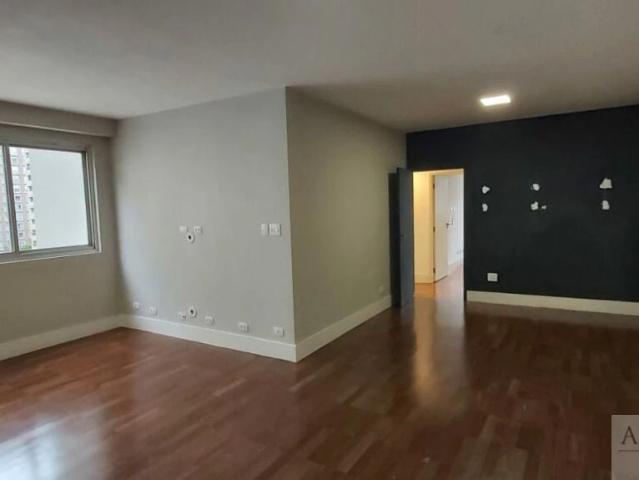 Apartamento para Locação em São Paulo/SP Jardim América 3 Quartos