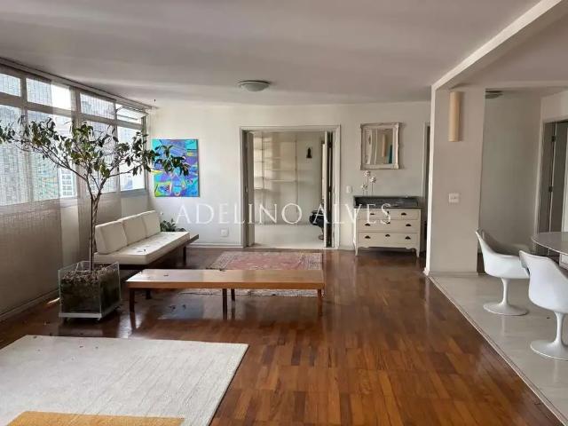 Apartamento para Locação em São Paulo/SP Jardim América 3 Quartos