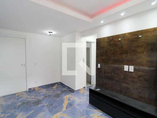 Apartamento para Locação em São Paulo/SP Jardim Ester Yolanda 2 Quartos