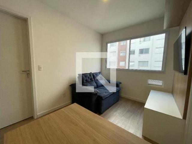 Apartamento para Locação em São Paulo/SP Jardim Ester Yolanda 2 Quartos