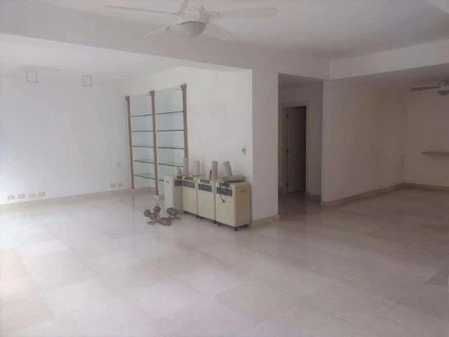 Apartamento para Locação em São Paulo/SP Jardim Europa 5 Quartos