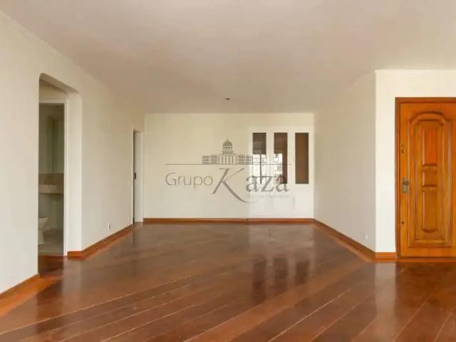 Apartamento para Locação em São Paulo/SP Jardim Paulista 3 Quartos