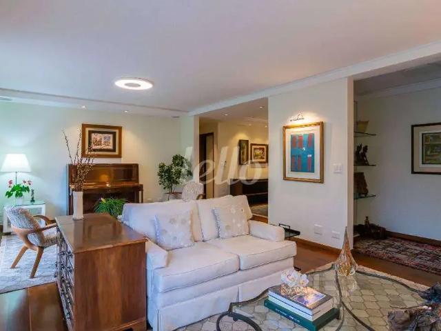 Apartamento para Locação em São Paulo/SP Jardim Paulista 3 Quartos
