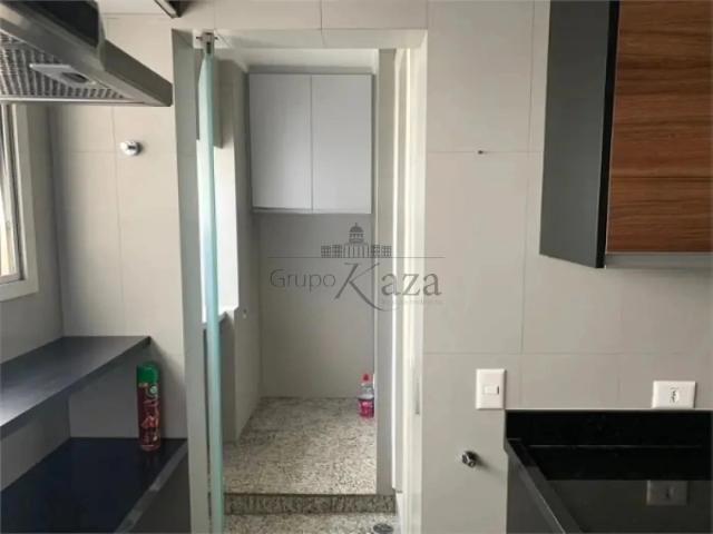 Apartamento para Locação em São Paulo/SP Jardim Paulista 3 Quartos