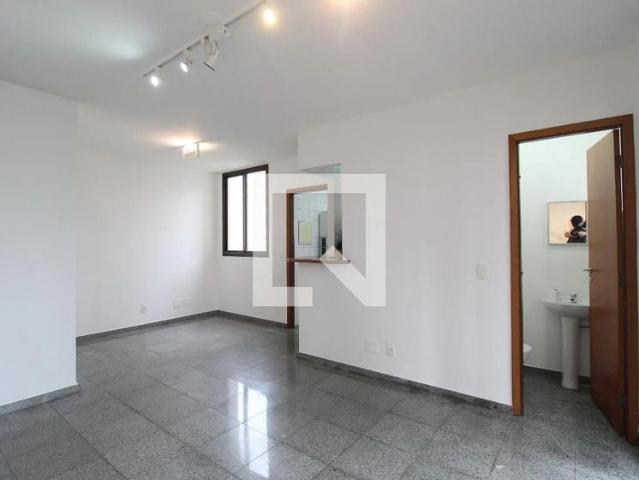 Apartamento para Locação em São Paulo/SP Moema 2 Quartos