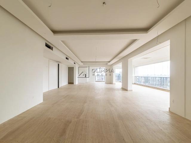 Apartamento para Locação em São Paulo/SP Moema 3 Quartos