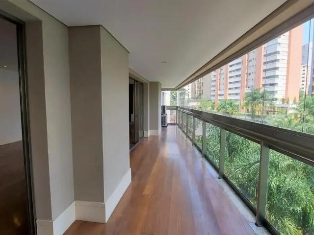 Apartamento para Locação em São Paulo/SP Morumbi 3 Quartos