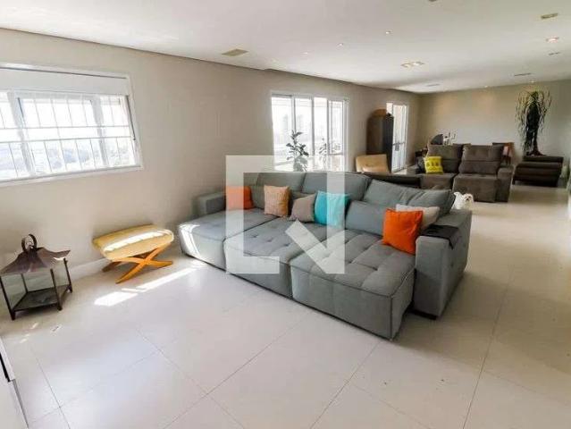 Apartamento para Locação em São Paulo/SP Panamby 3 Quartos