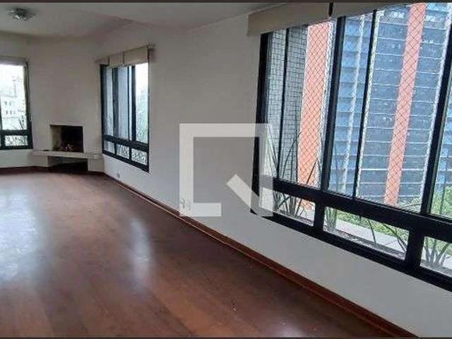 Apartamento para Locação em São Paulo/SP Panamby 3 Quartos