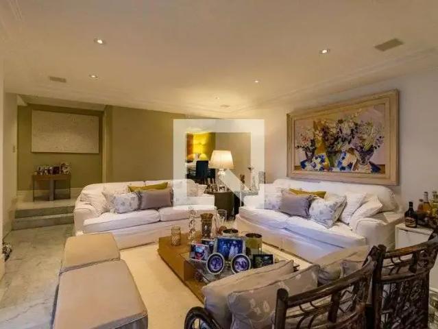 Apartamento para Locação em São Paulo/SP Panamby 4 Quartos