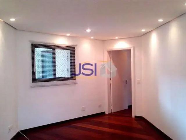 Apartamento para Locação em São Paulo/SP Panamby 4 Quartos