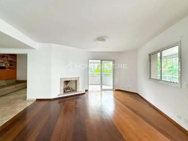 Apartamento para Locação em São Paulo/SP Paraíso 3 Quartos