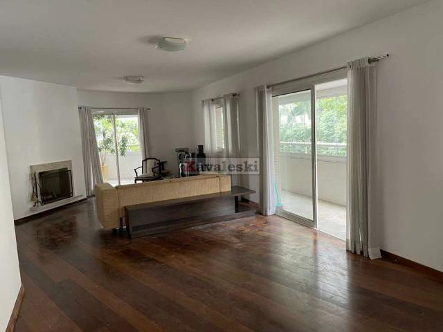 Apartamento para Locação em São Paulo/SP Paraíso 3 Quartos