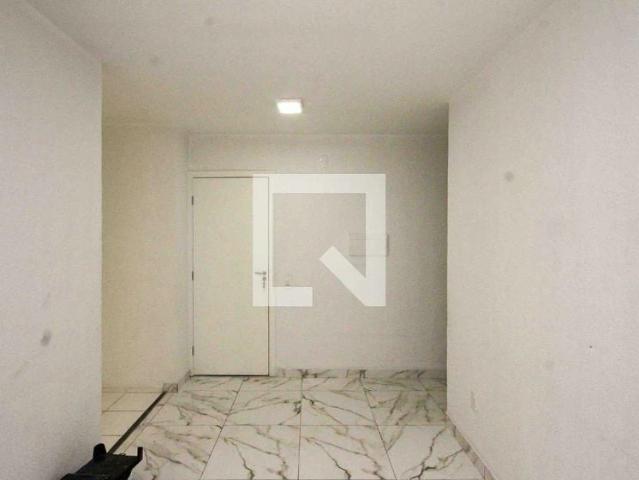 Apartamento para Locação em São Paulo/SP Parque Colonial 2 Quartos
