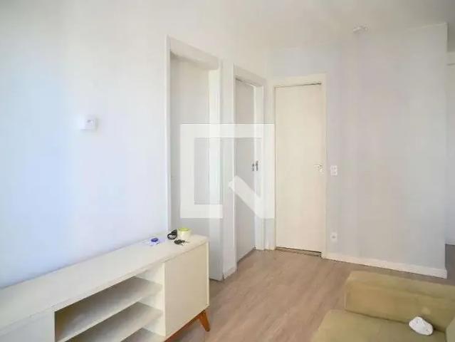 Apartamento para Locação em São Paulo/SP Parque Bristol 2 Quartos
