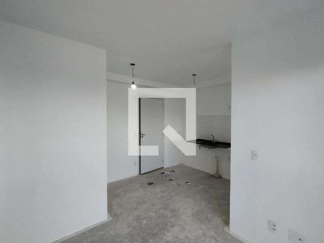 Apartamento para Locação em São Paulo/SP Parque Bristol 2 Quartos