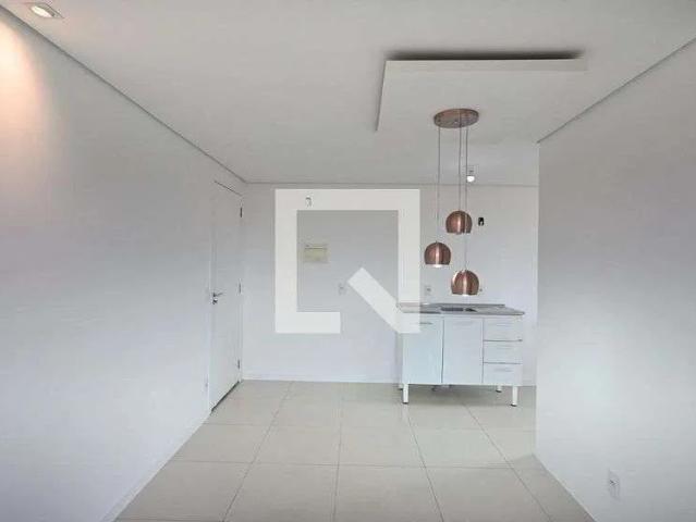 Apartamento para Locação em São Paulo/SP Parque Reboucas 2 Quartos