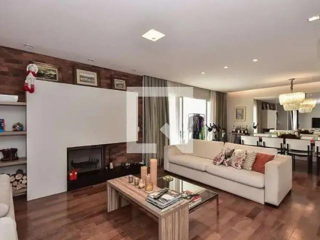 Apartamento para Locação em São Paulo/SP Real Parque 2 Quartos