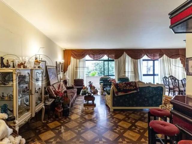 Apartamento para Locação em São Paulo/SP Santa Cecília 4 Quartos