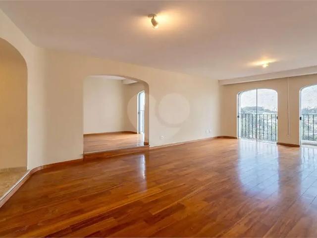 Apartamento para Locação em São Paulo/SP Alto da Boa Vista 4 Quartos