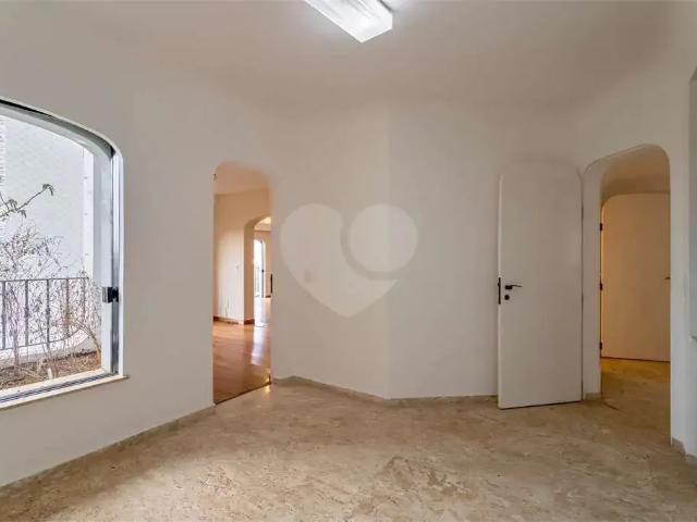 Apartamento para Locação em São Paulo/SP Alto da Boa Vista 4 Quartos