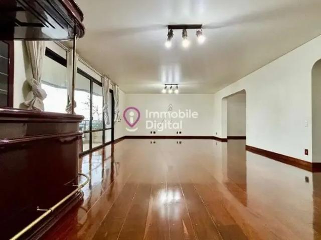 Apartamento para Locação em São Paulo/SP Santo Amaro 4 Quartos
