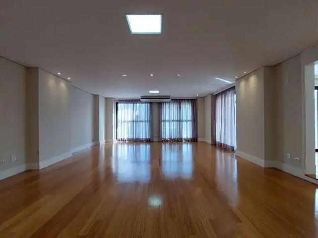 Apartamento para Locação em São Paulo/SP Santo Amaro 4 Quartos
